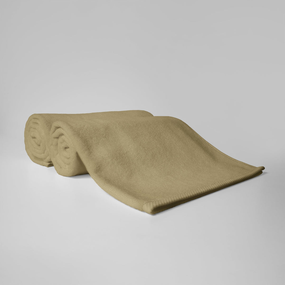 Hotel Suites Pool Towel Pair